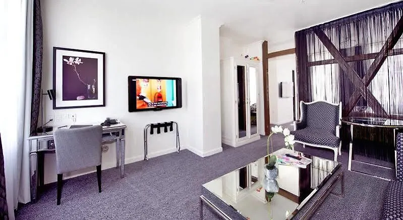Neptun Hotel Copenhaga 4*,